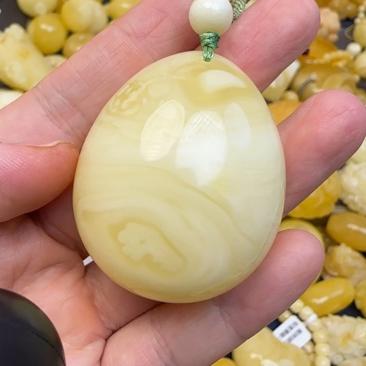 未镶嵌颈饰蜜蜡天然蜜蜡