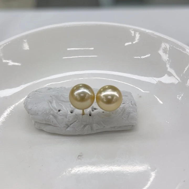 银S925镶嵌耳饰海水珍珠8-9m