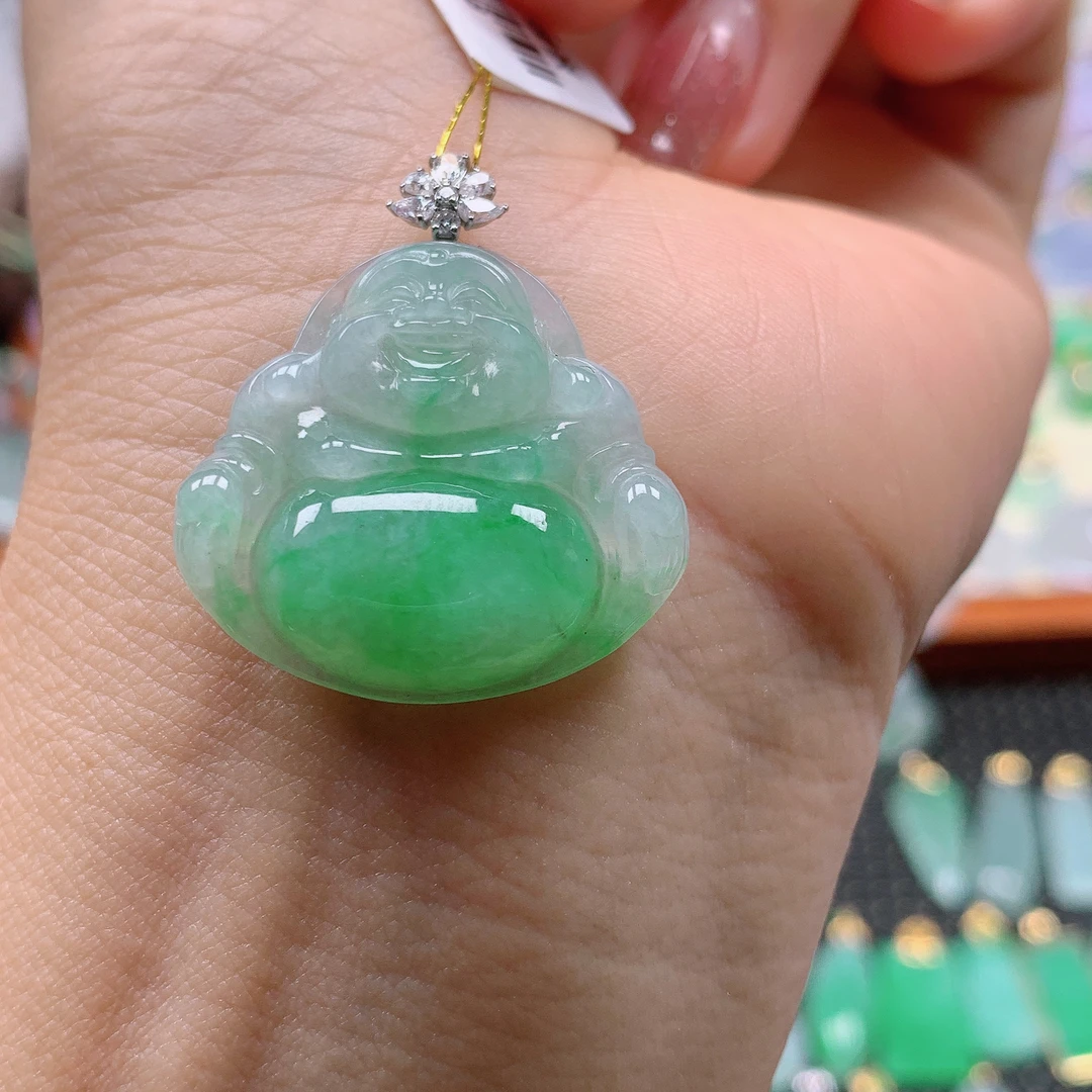 缅甸天然A货翡翠，冰飘绿佛公，编号13/922.尺寸25-26.9-5.3