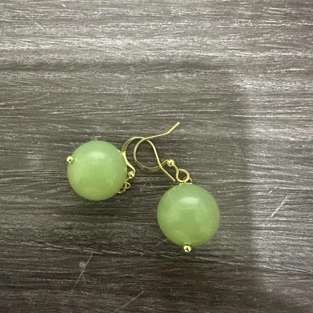 时尚百搭和田玉耳饰E175