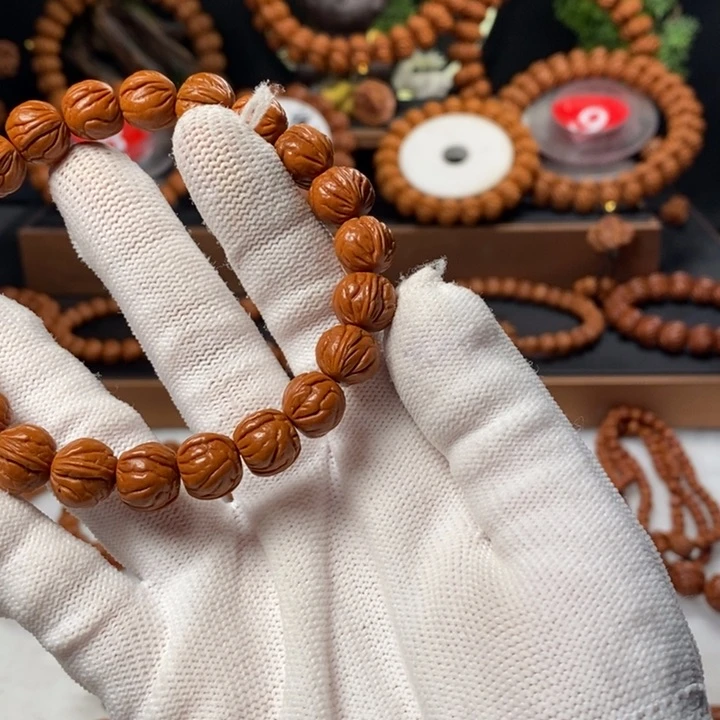 桃核吊坠忽**生秦岭龙纹