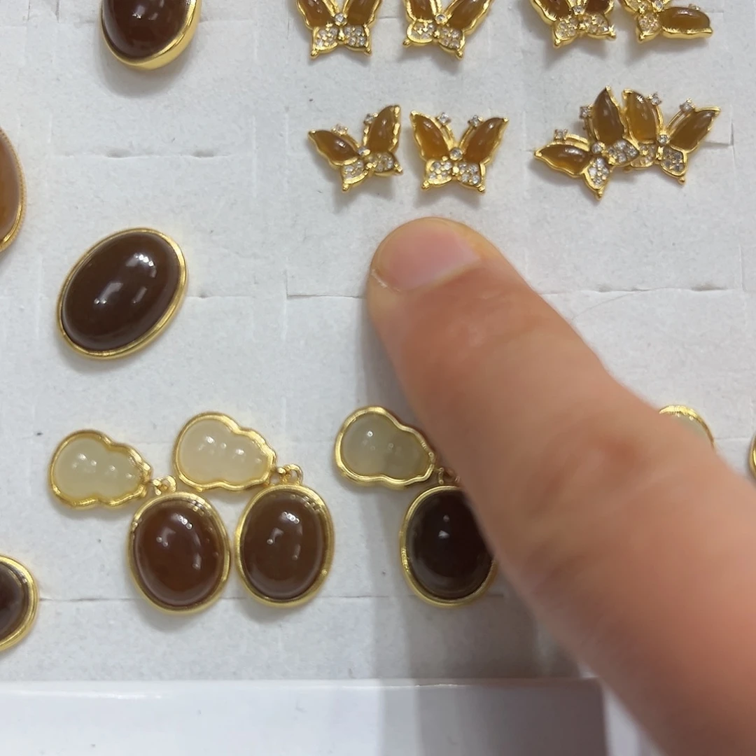 和田玉耳饰银S925镶嵌毅