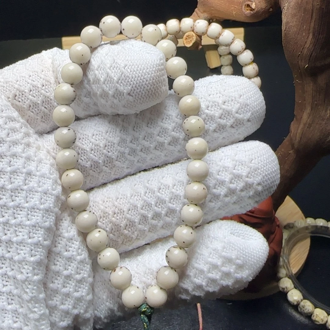 手串星月菩提7圆玉化龙蛋头条