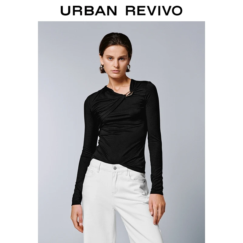 UR2026春季新款女装气质金属扣扭结斜肩领长袖T恤UWM450203