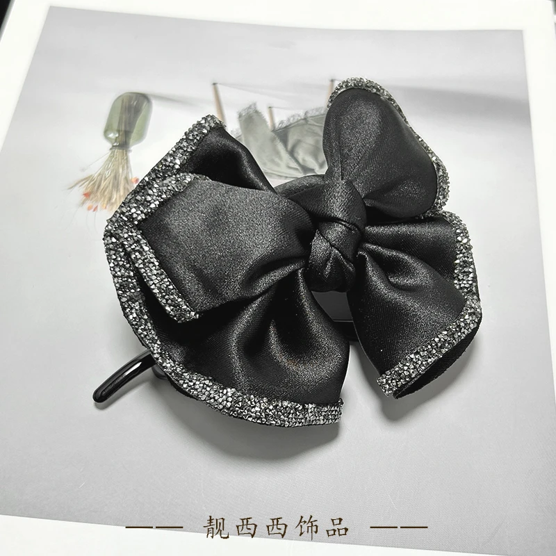 【LXX靓西西】036黑色小香风气质扭扭夹