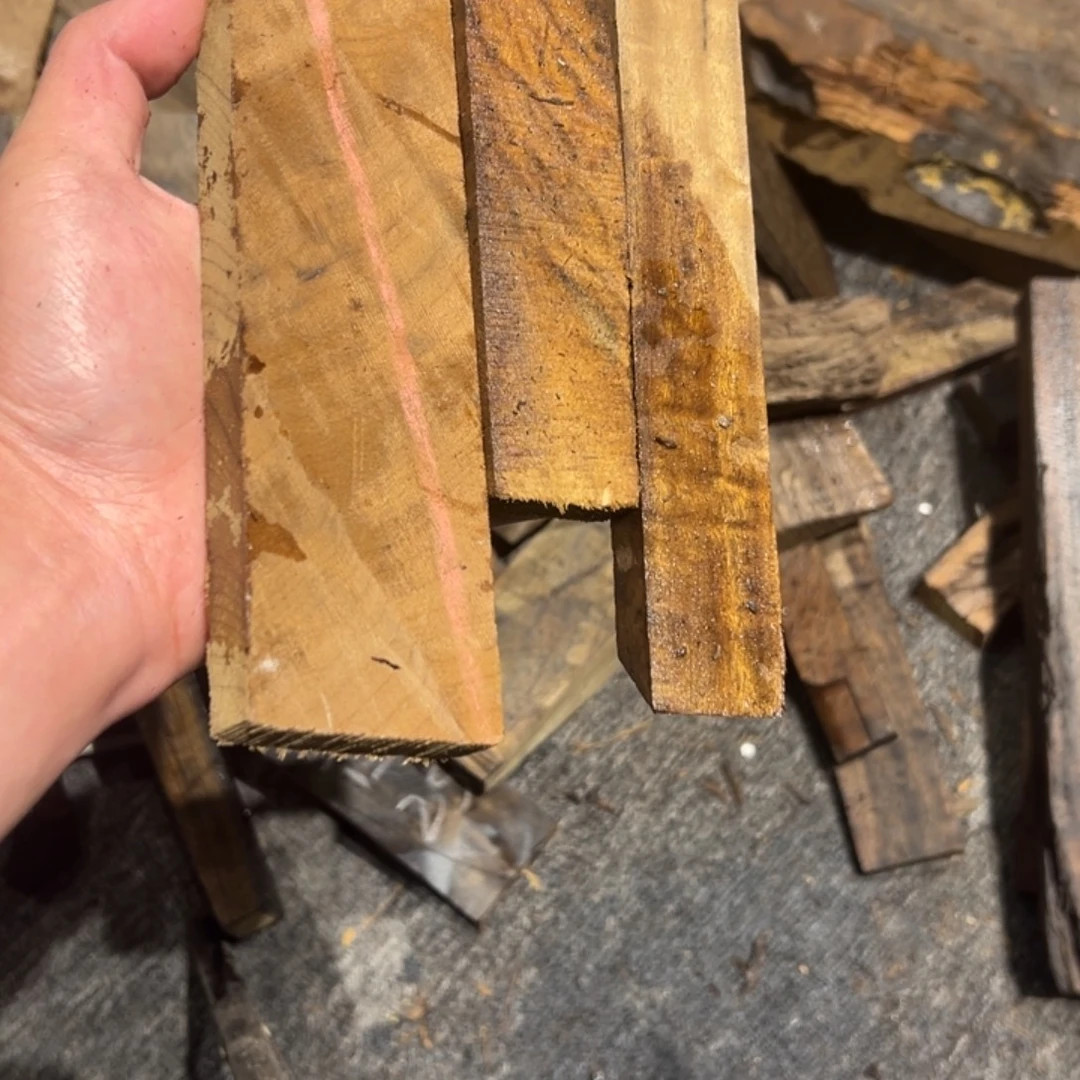 我***旅阴沉木金丝楠阴沉木原材料