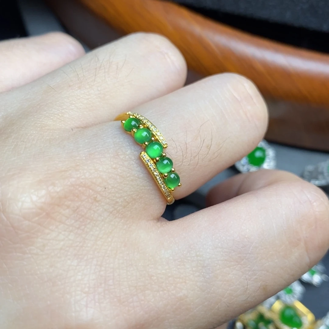 翡翠戒指18K金镶嵌18Ｋ金蛋面戒指