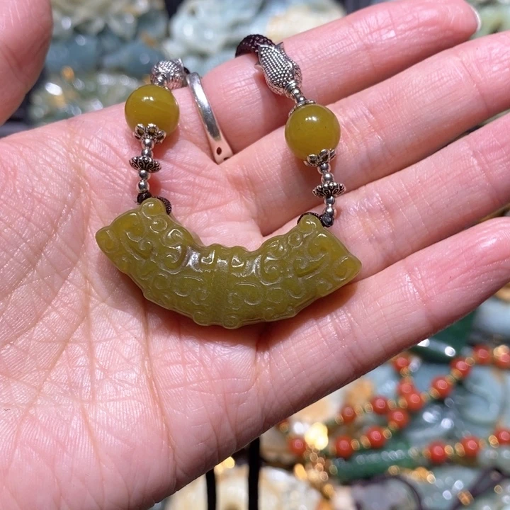 岫玉毛衣链未镶嵌