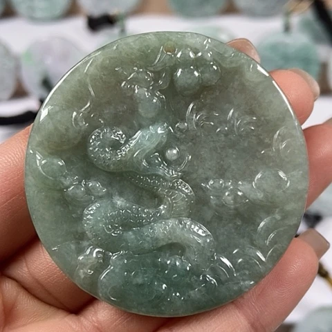 翡翠颈饰未镶嵌蛇牌福利