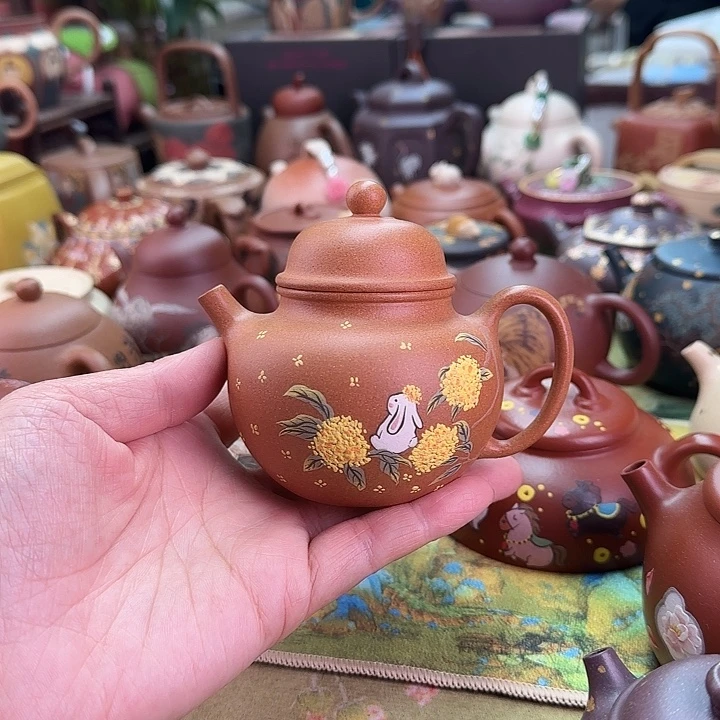 紫砂茶壶掇球桂花兔