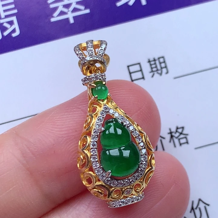翡翠银S925镶嵌颈饰吊坠