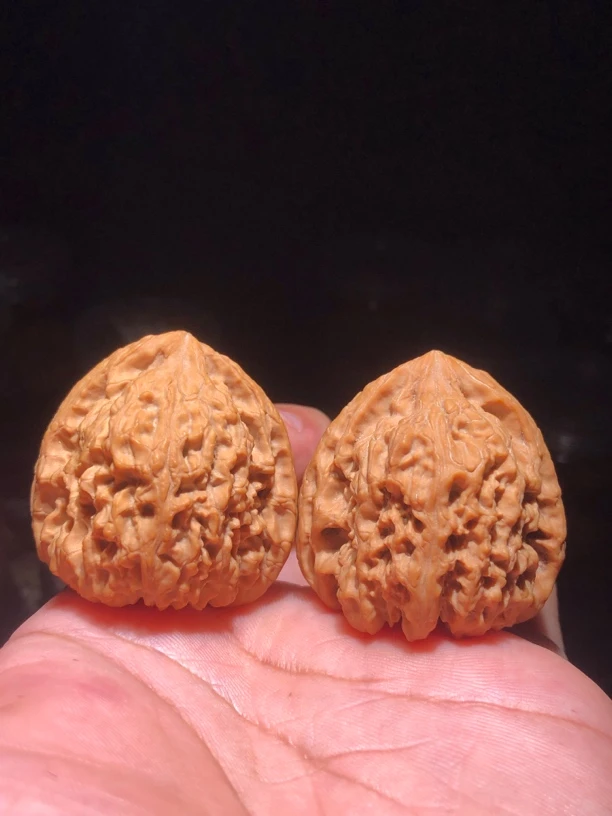 40全品高炮三角南疆精品文玩核桃