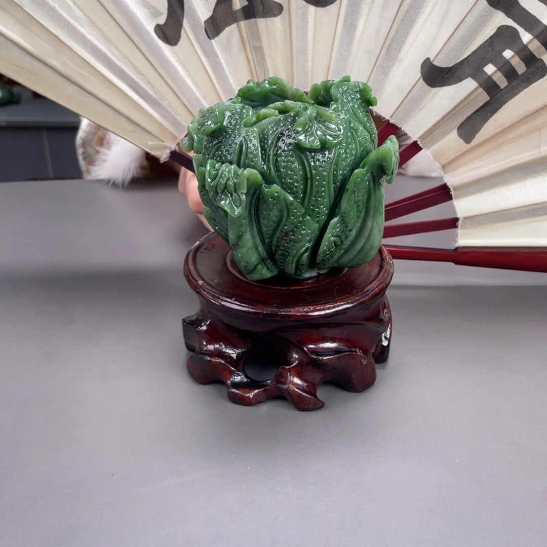 未镶嵌和田玉摆件