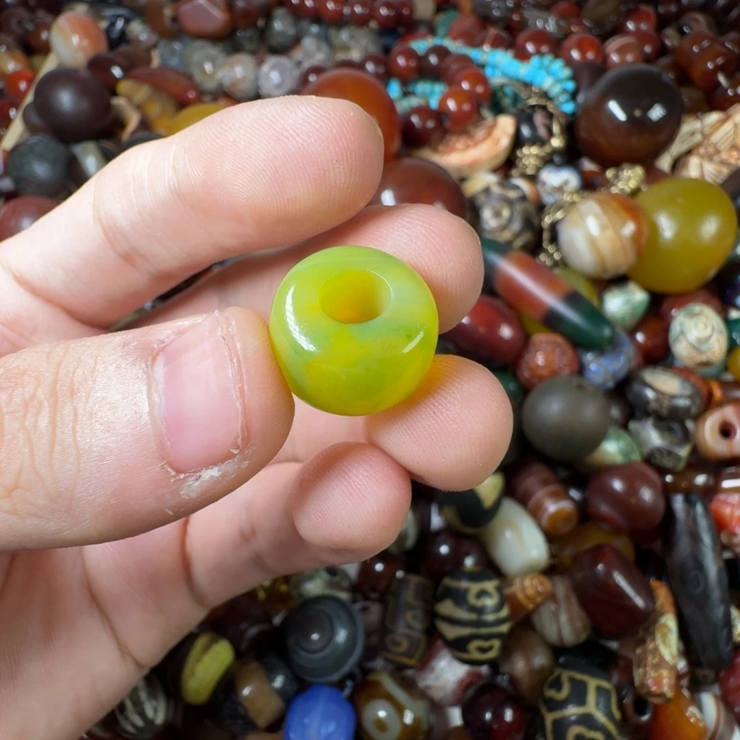 玛瑙/玉髓未镶嵌纯天然玛瑙珠子