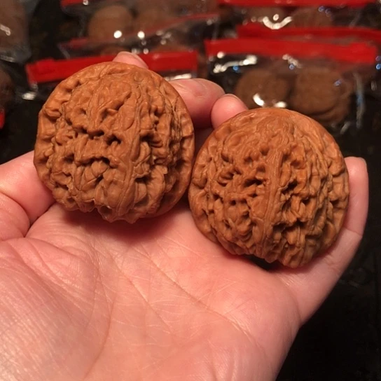 文玩核桃把件水龙纹44