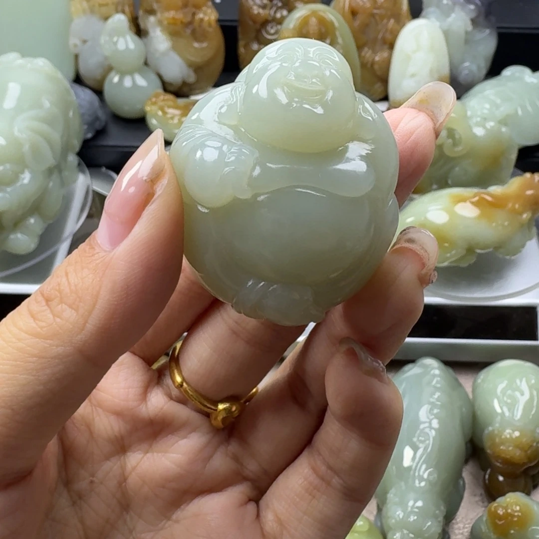 和田玉未镶嵌挂件