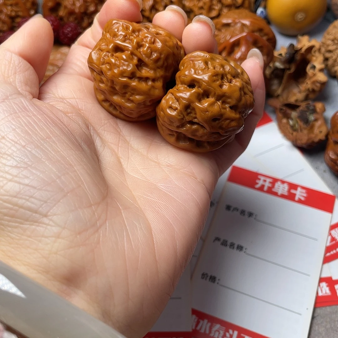 文玩核桃吊坠蛤蟆