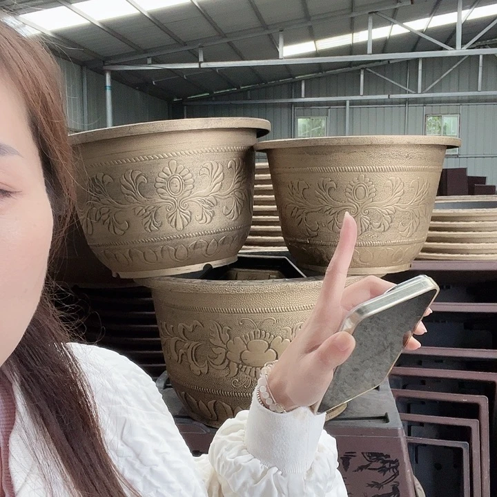 60口径花盆1个50元