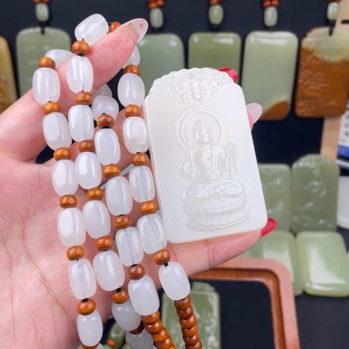 新疆昆仑山料，一物一拍