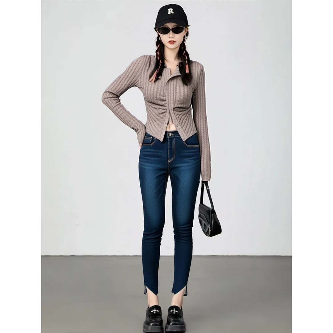 Basic House/百家好休闲女士百搭牛仔裤 BJ1035-HWDP120AIN