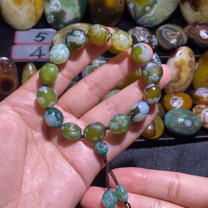 玛瑙/玉髓未镶嵌珠宝半成品96