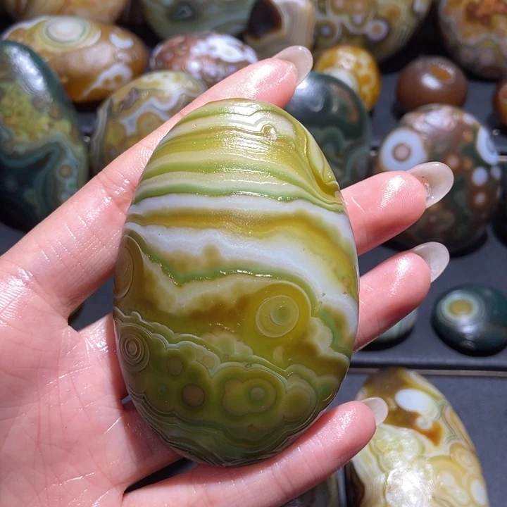 【闪购商品】未镶嵌玛瑙/玉髓珠宝奇石z