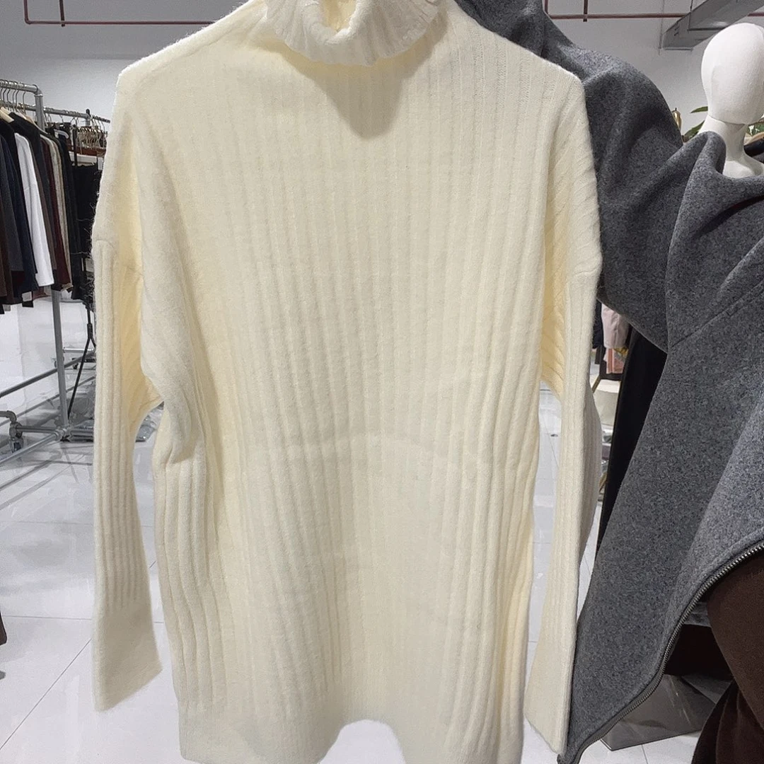 米色毛衣高领80-130左右