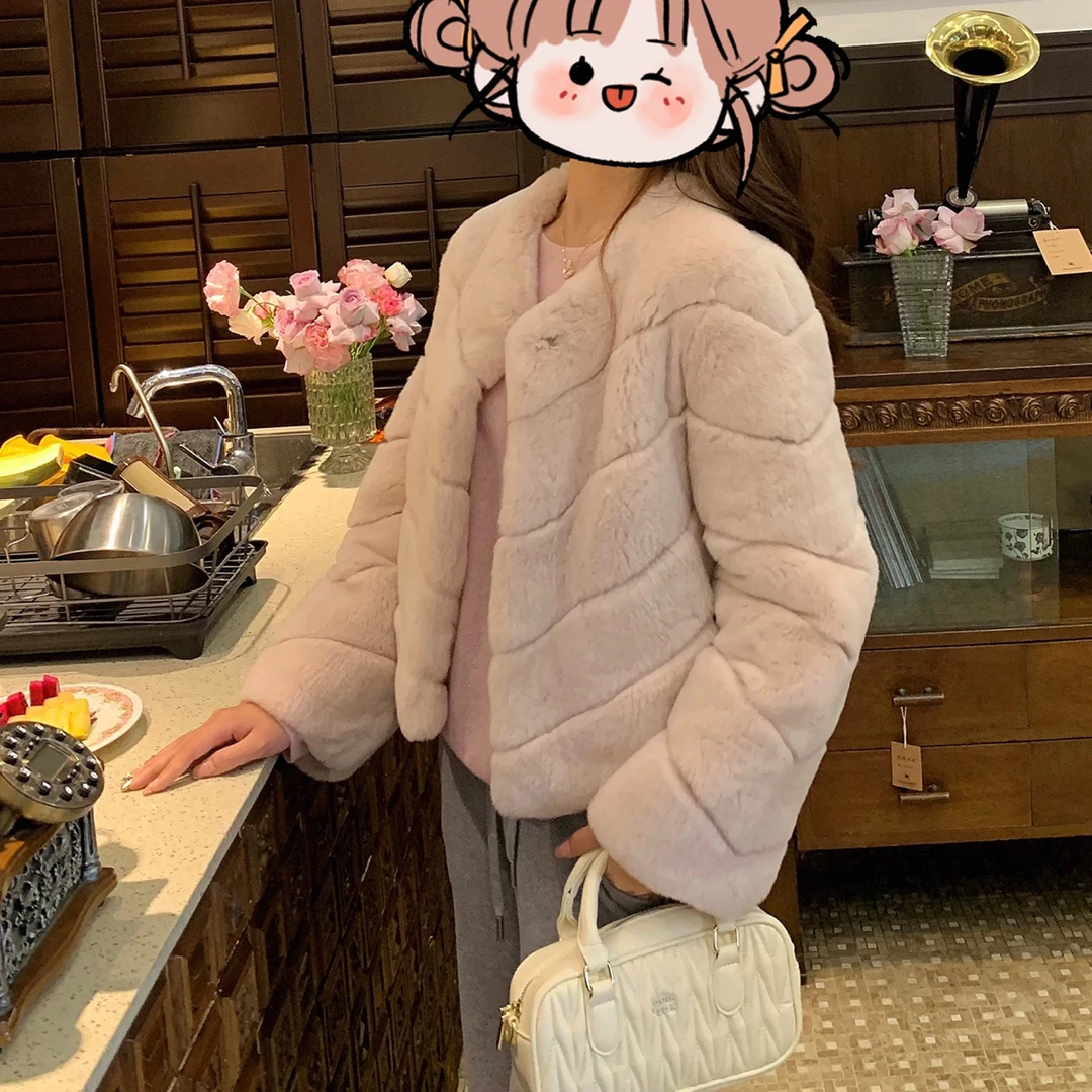 “兔兔约会日”整皮进口獭兔毛短款v领百搭减龄皮草外套女网红