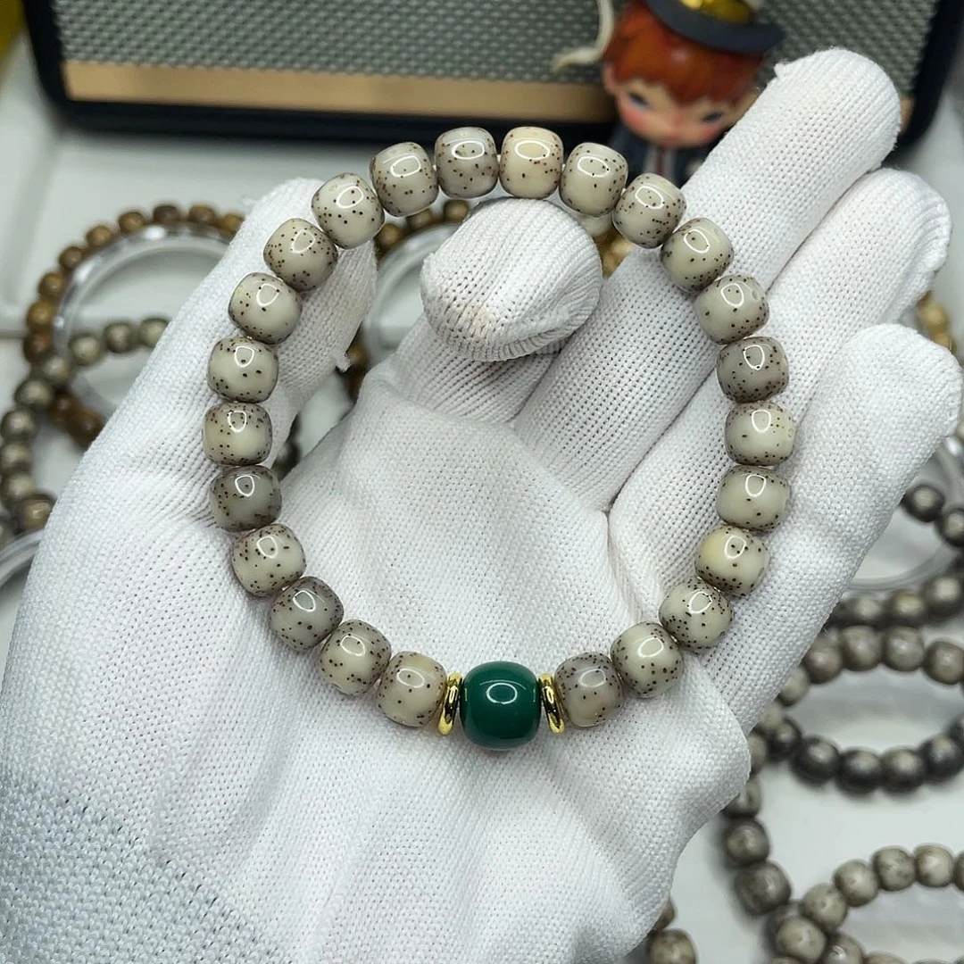 手串星月菩提9mm灰冰糖通体