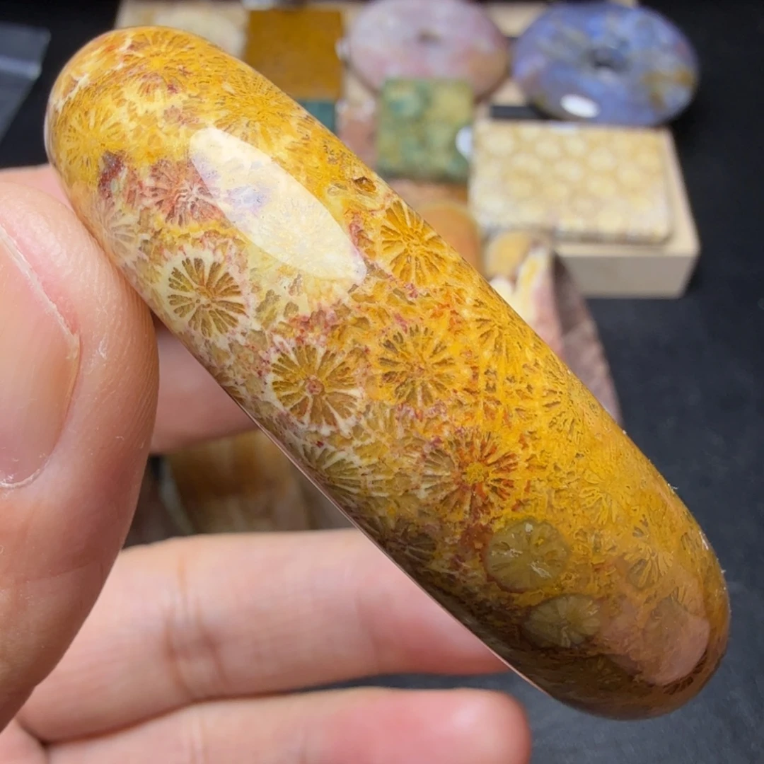 硅化玉未镶嵌纯天然色有机玉石保真色54圈口