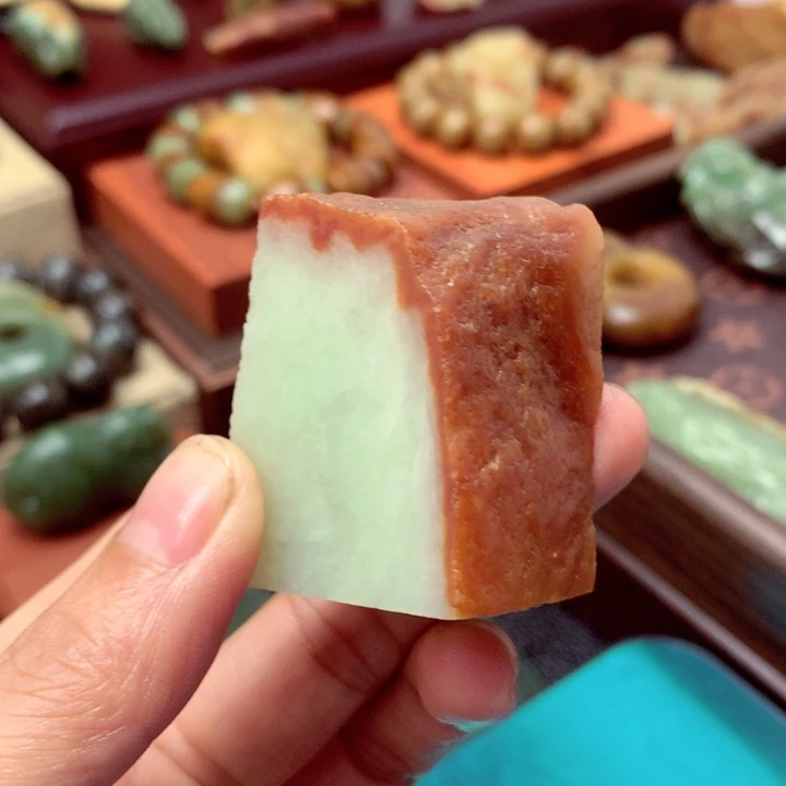 和田玉未镶嵌珠宝奇石