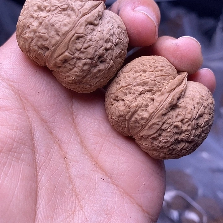 文玩核桃把件  193