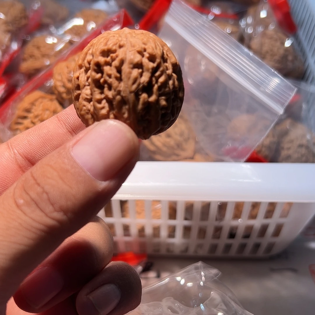 文玩核桃，平价核桃