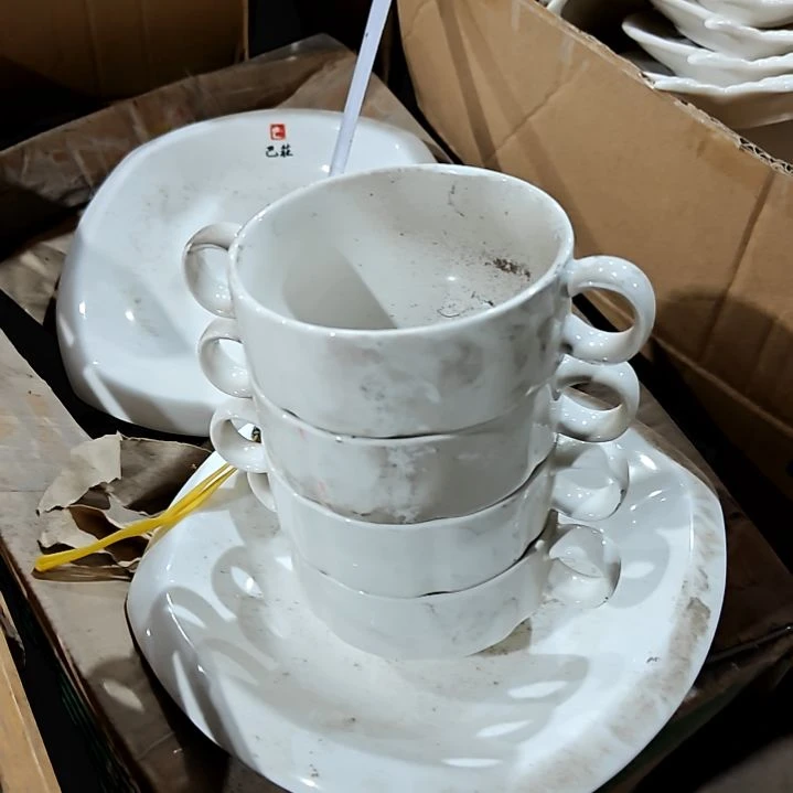 瓷片陶瓷盘子碗啥都有