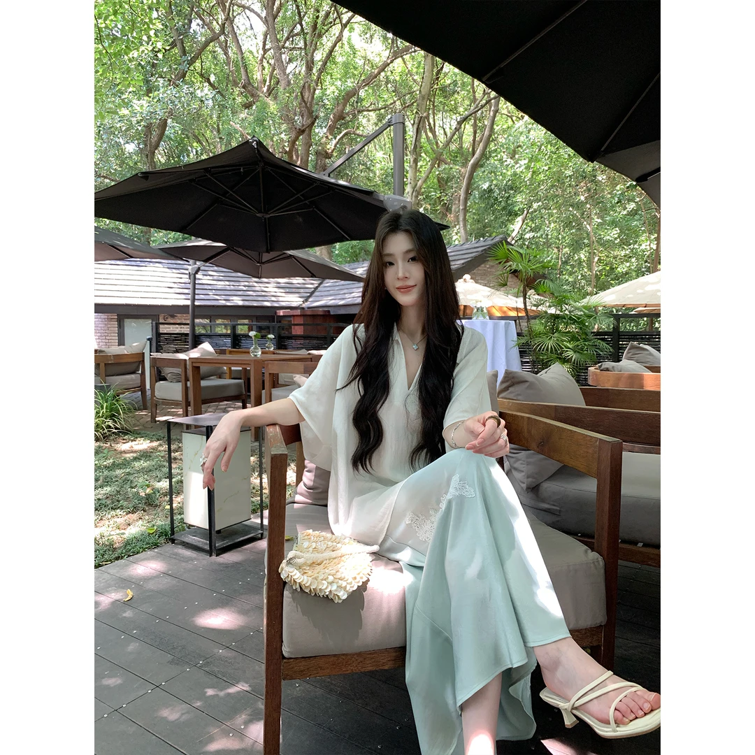 ICELOLLY缎面绿色鱼尾半身裙女2025夏季新款巨好看垂坠感气质裙子