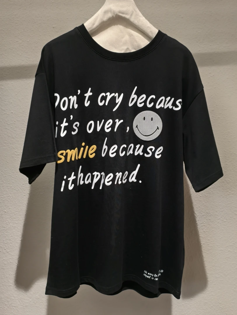 宽松大版型黑色 T恤