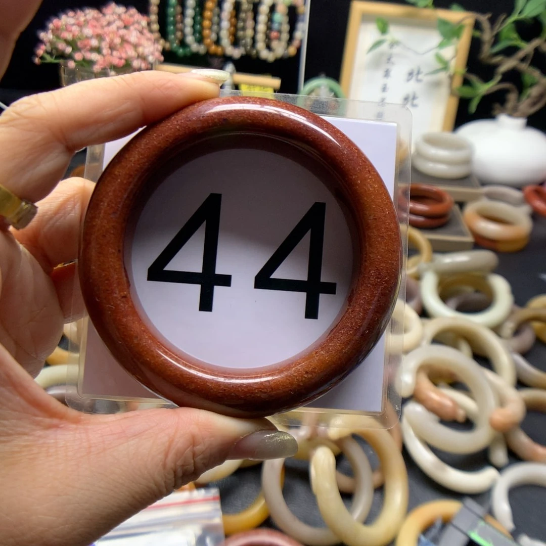 石英质玉手镯未镶嵌晶*