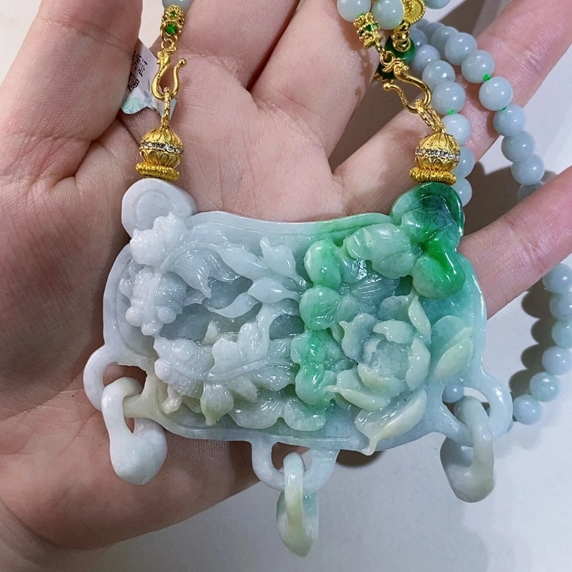 【闪购商品】翡翠未镶嵌颈饰吊坠