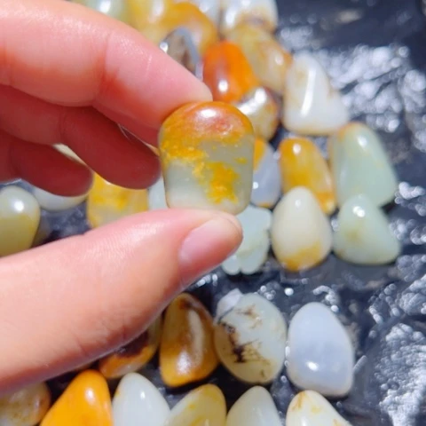 和田玉（子料）未镶嵌颈饰7.8克