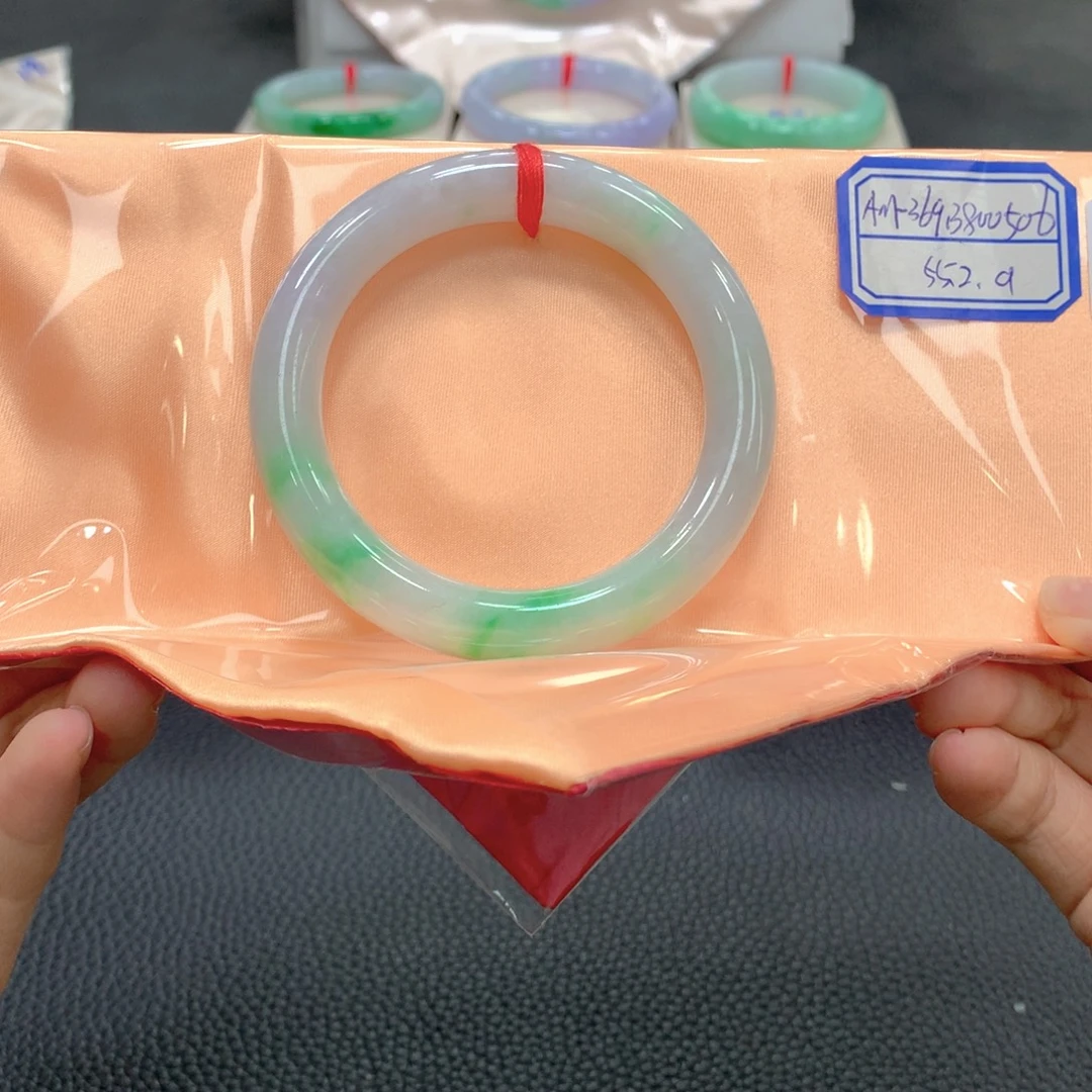 翡翠未镶嵌手镯18