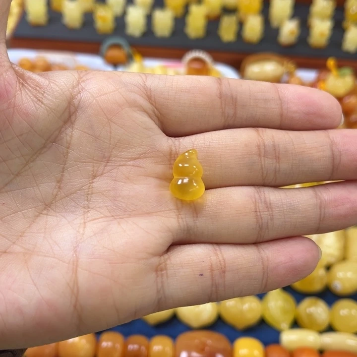 琥珀未镶嵌裸石卡14加葫芦福禄寿