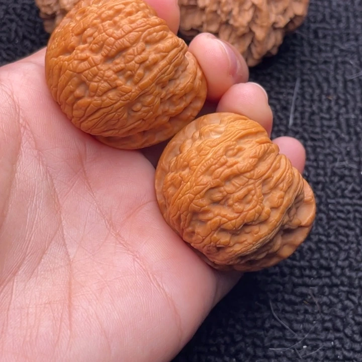 吊坠文玩核桃文玩核桃31