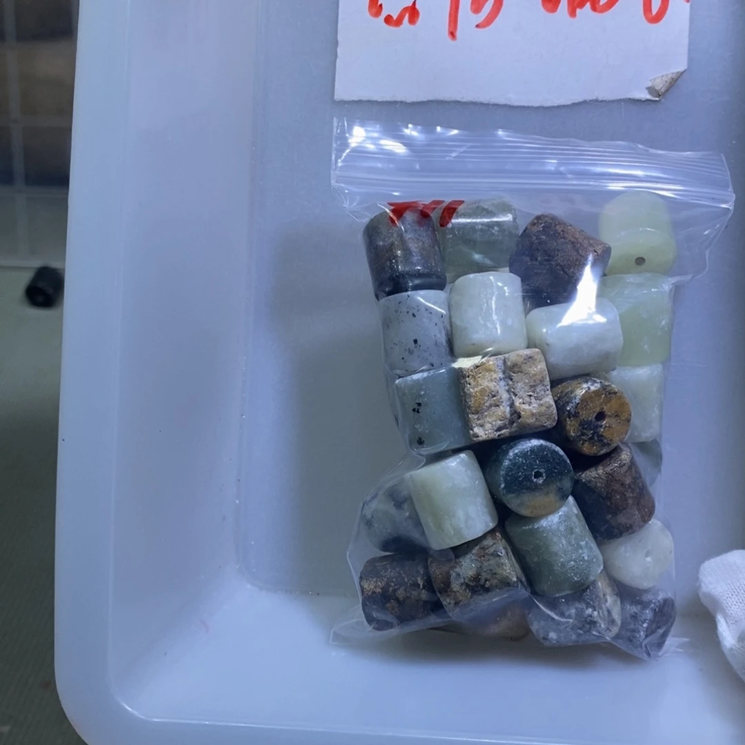 合金蛇纹石玉颈饰411