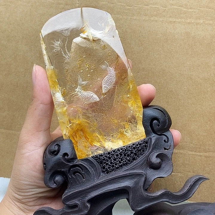 阿***林水晶大型摆件（非配饰）未镶嵌