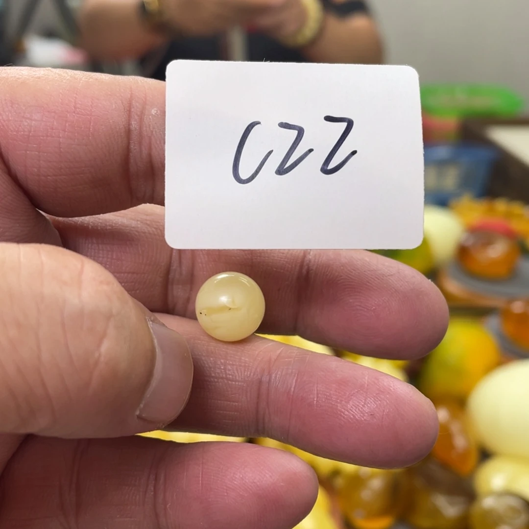 手链琥珀未镶嵌多样性发，发其中一件