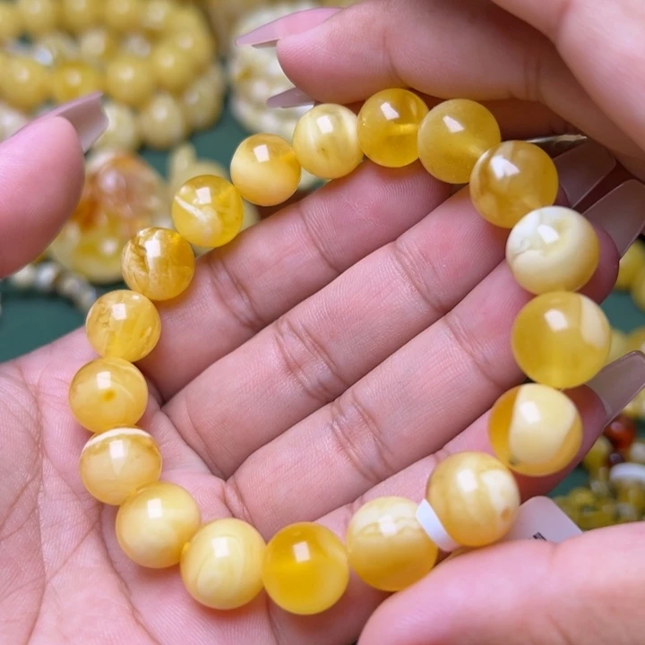 蜜蜡未镶嵌珠宝奇石