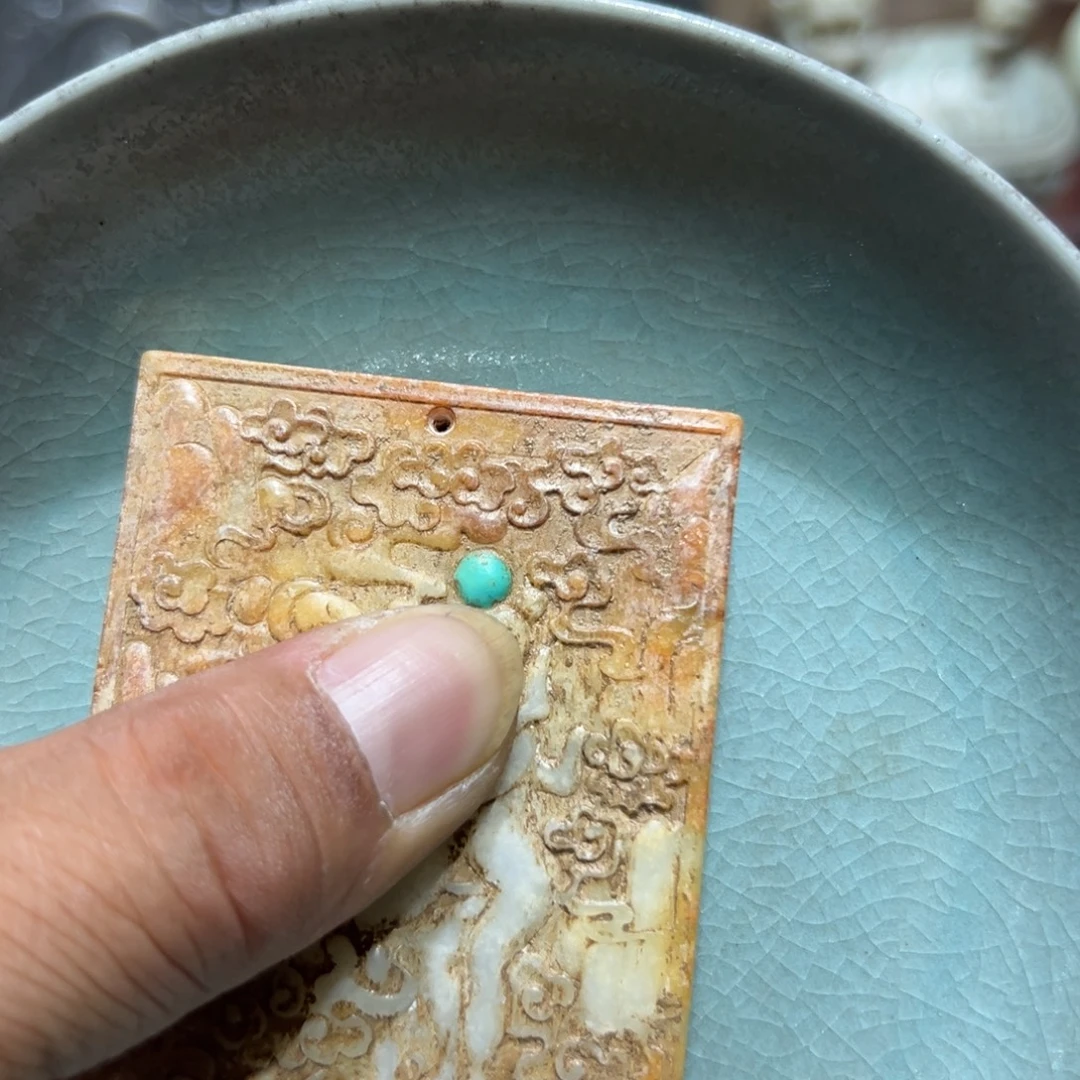 用***8瓷片瓷片瓷片和各种金属片和陶瓷材料