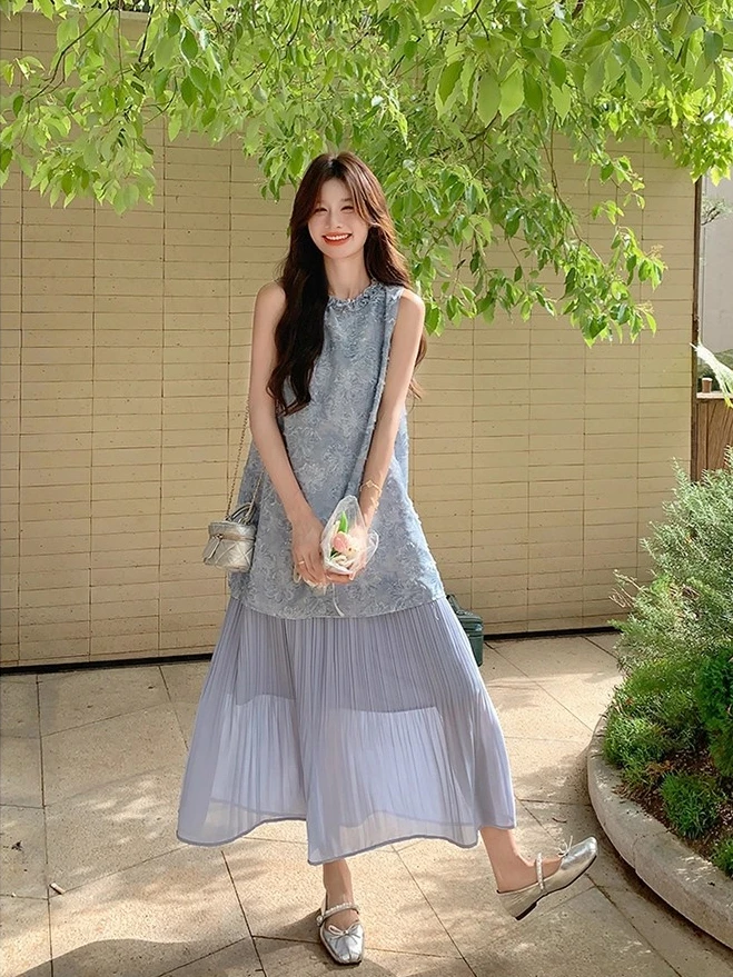 新中式气质假两件高级感无袖连衣裙女夏季新款提花绝美背心中长裙