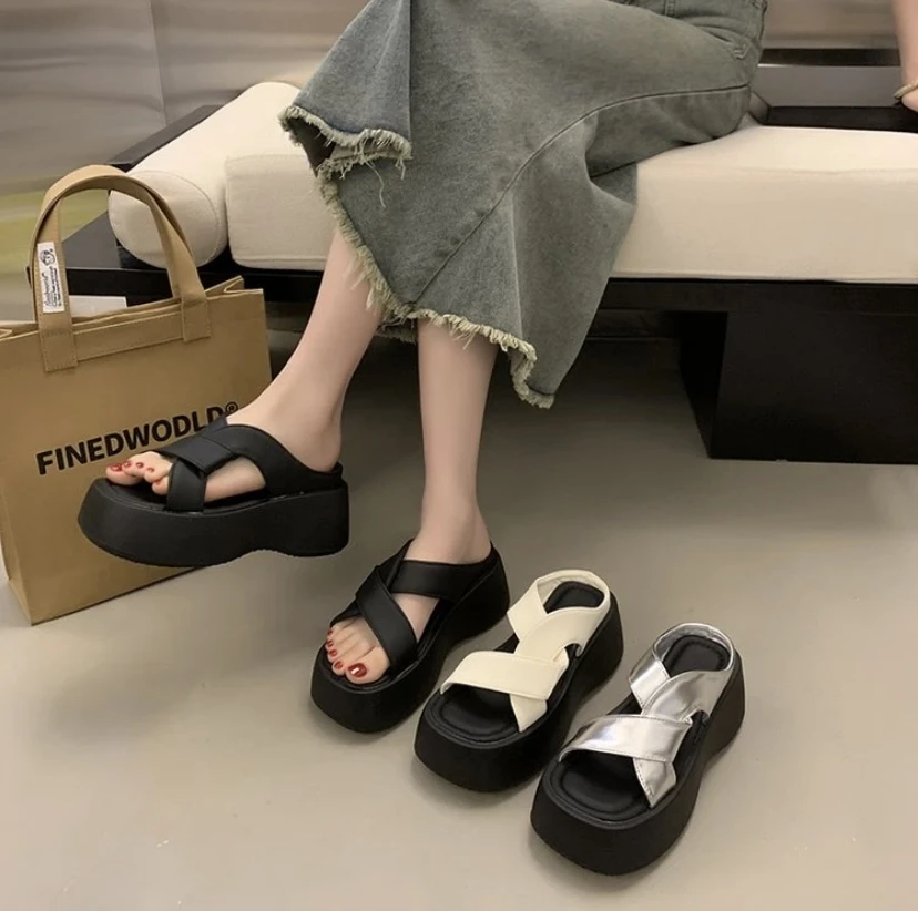 凉鞋厚底鞋女夏季拖鞋增高夏季时尚一字拖休闲小众露趾百搭设计感