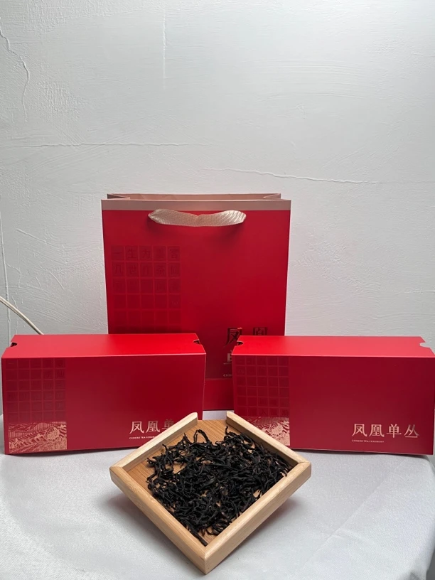 凤凰单丛茶 25年雪春茶 蜜兰花果香 中熟火 电焙 两变火